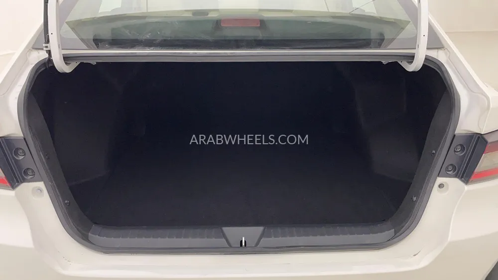 Toyota Yaris 2023 for Sale in Dubai Image-24