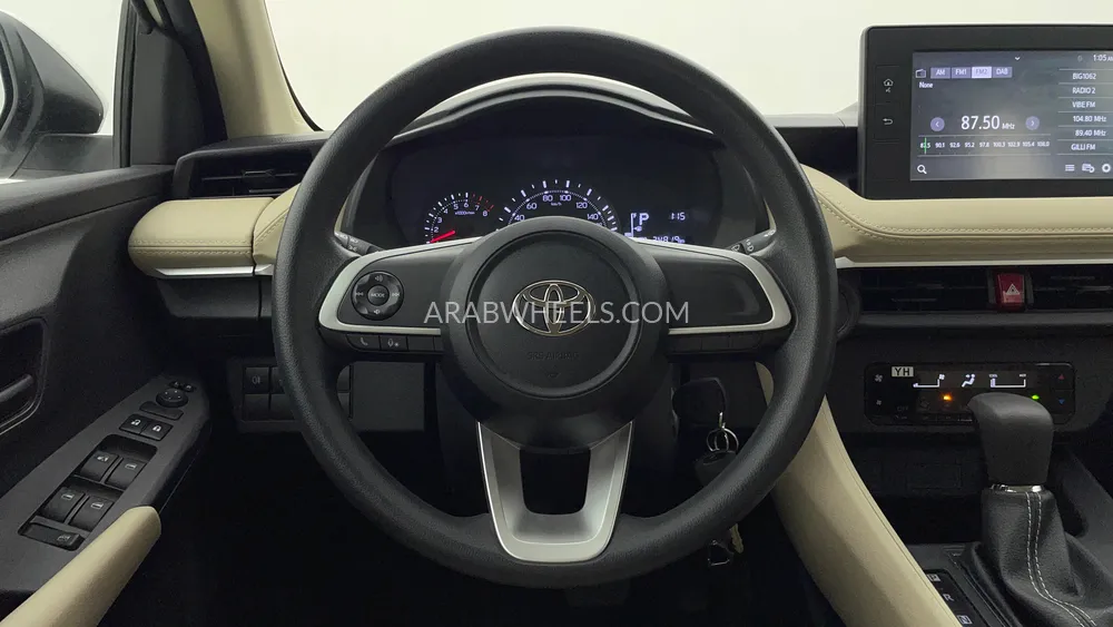 Toyota Yaris 2024 for Sale in Dubai Image-16