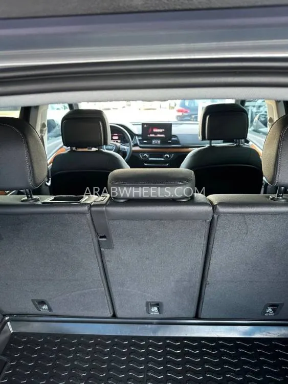 Audi Q5 2023 for Sale in Ajman Image-6