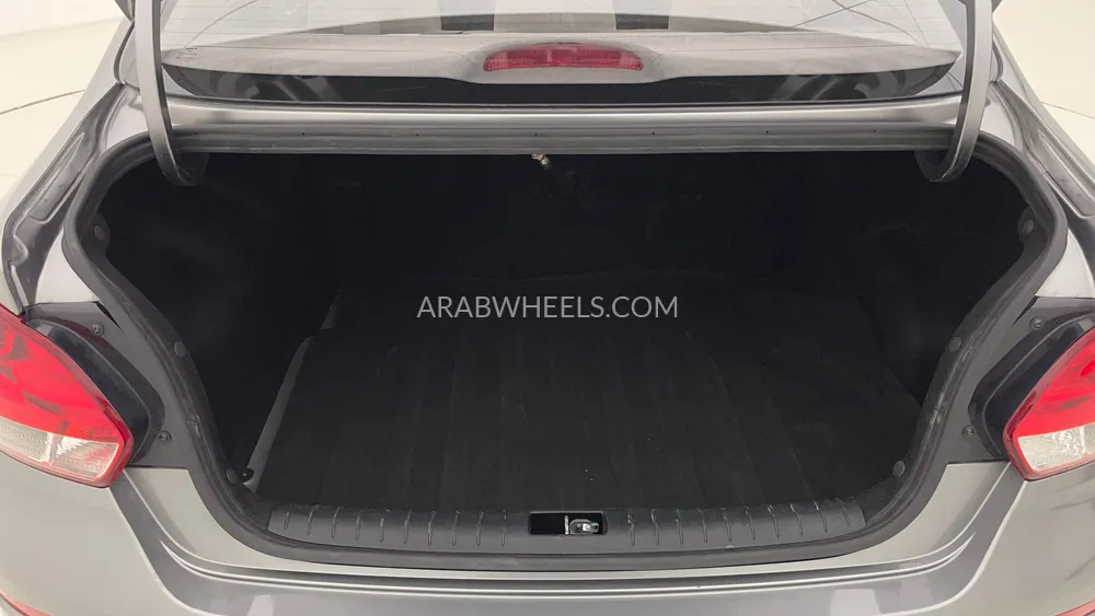 Kia Pegas 2024 for Sale in Dubai Image-24