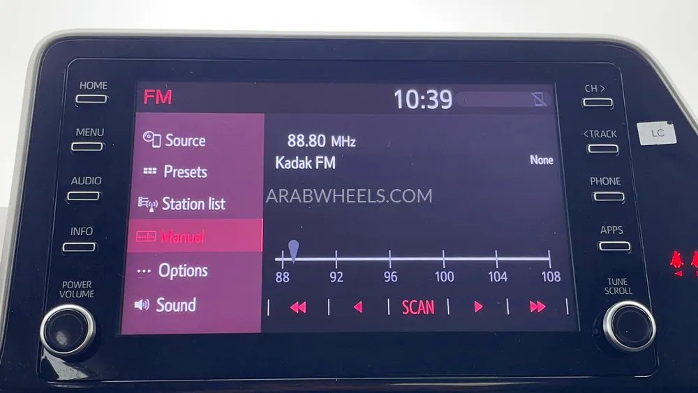 Toyota C-HR 2023 for Sale in Dubai Image-15