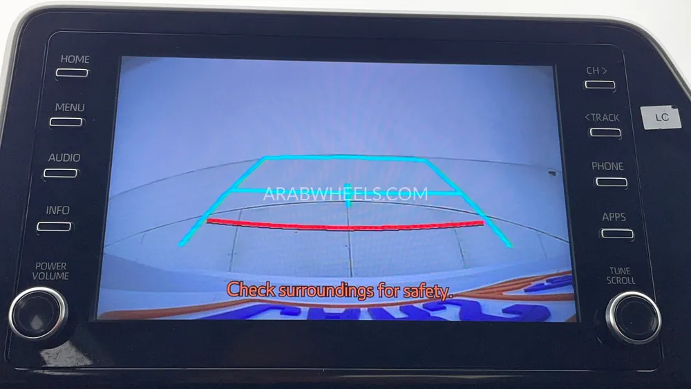 Toyota C-HR 2023 for Sale in Dubai Image-16