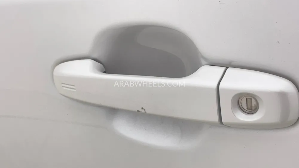 Toyota C-HR 2023 for Sale in Dubai Image-38