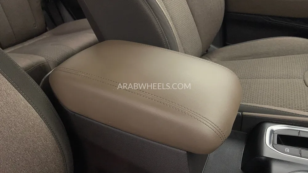 هيونداي سانتا في 2023 for Sale in دبي Image-36