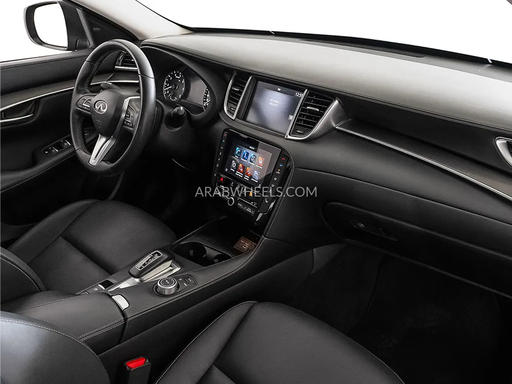 Infiniti QX50 2024 for Sale in Dubai Image-11