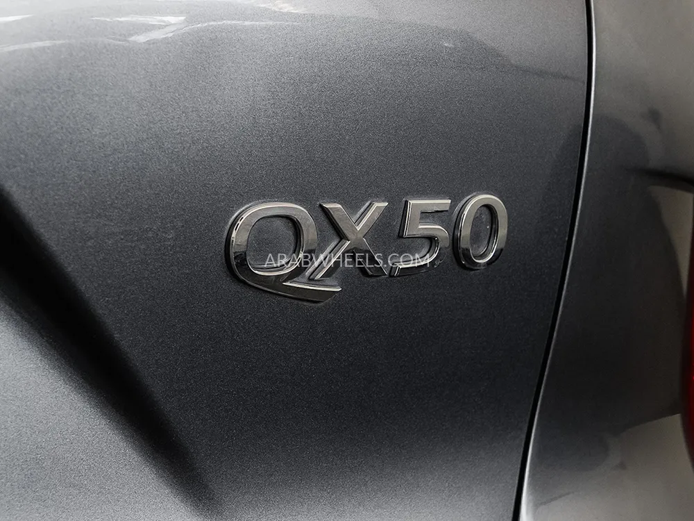 Infiniti QX50 2024 for Sale in Dubai Image-14