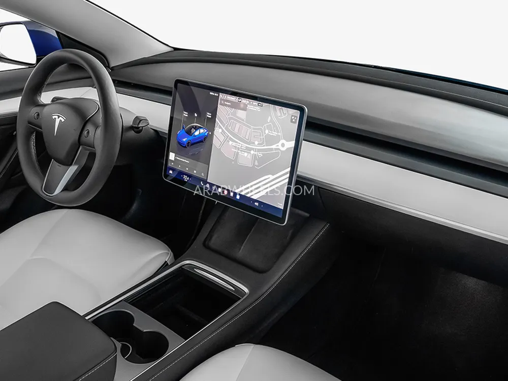 Tesla Model 3 2023 for Sale in Dubai Image-10