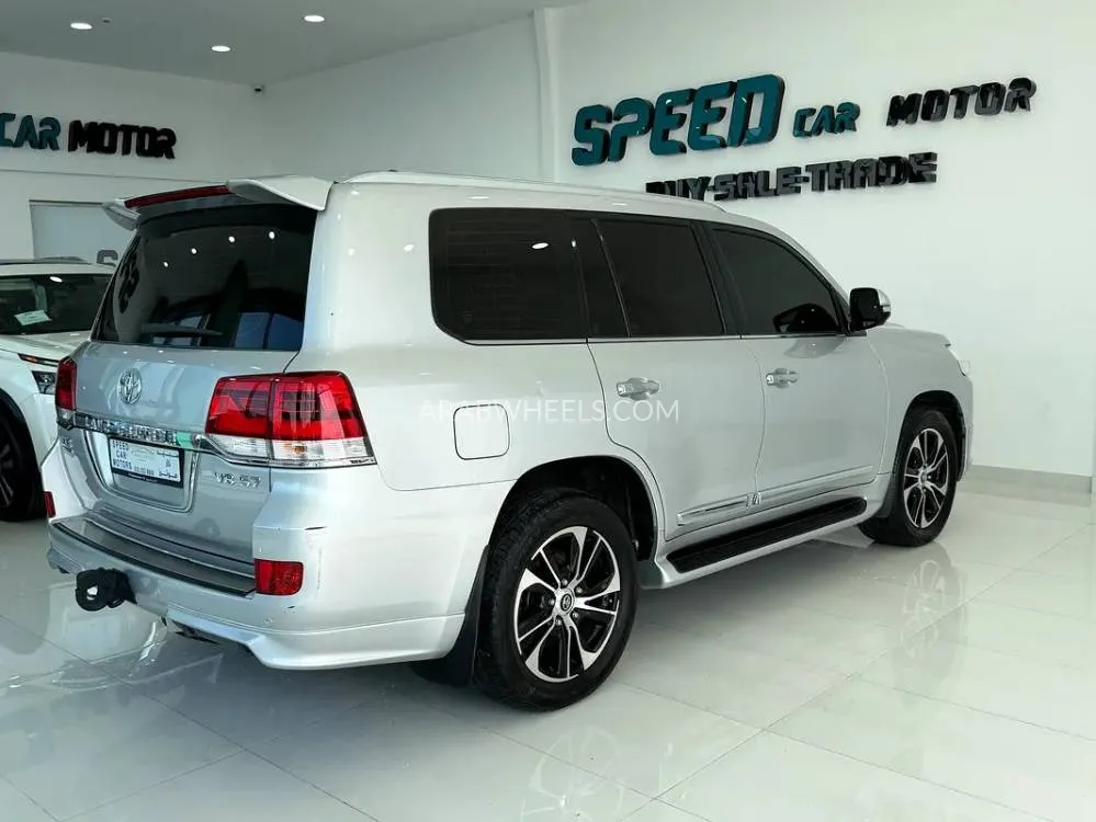 Toyota Land Cruiser 2021 for Sale in Abu Dhabi Image-8