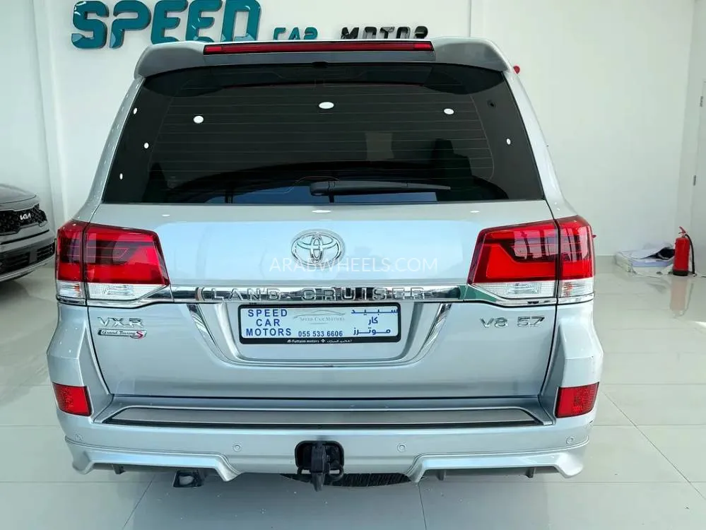 Toyota Land Cruiser 2021 for Sale in Abu Dhabi Image-9