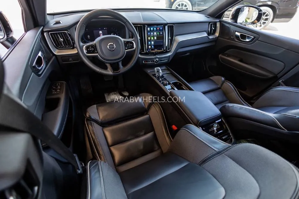 Volvo XC60 2023 for Sale in Dubai Image-14