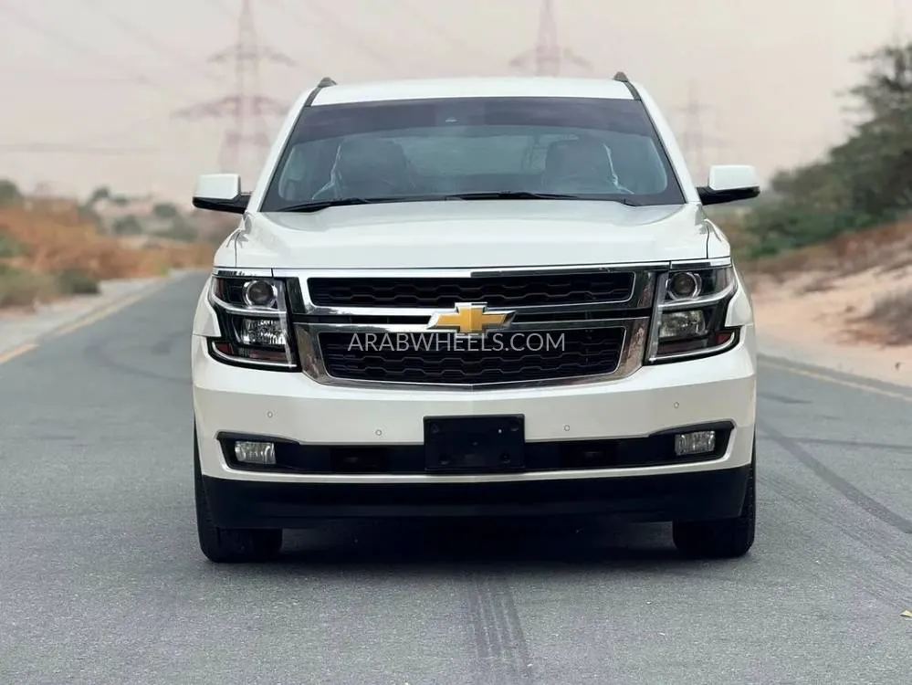 Chevrolet Tahoe 2015 for Sale in Sharjah Image-2
