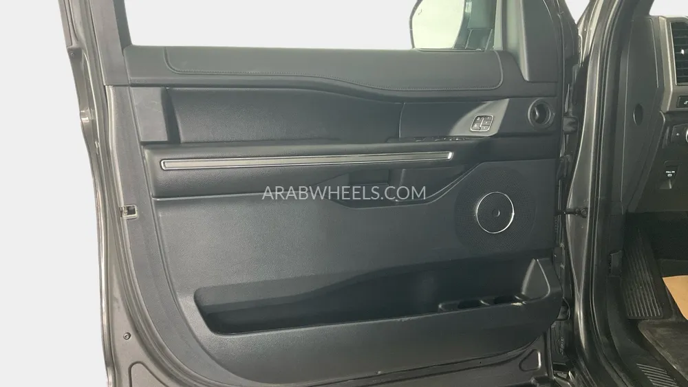 Ford Expedition 2020 for Sale in Sharjah Image-20