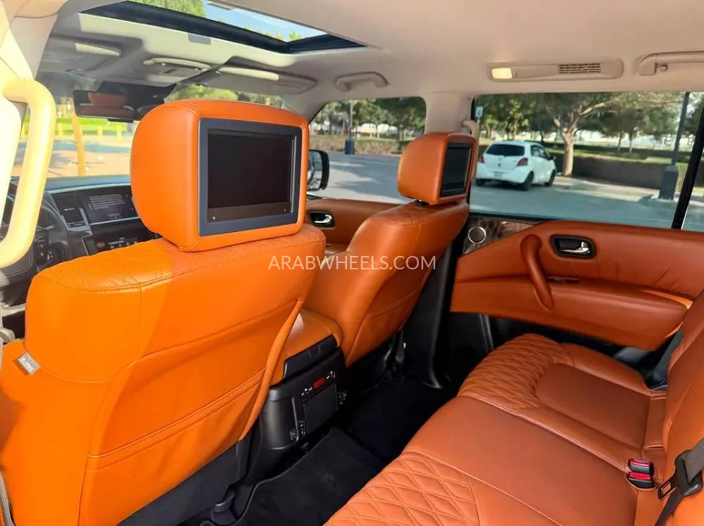 Nissan Patrol 2021 for Sale in Dubai Image-8