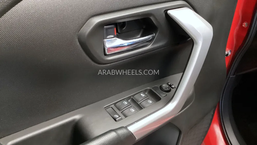 Toyota Raize 2023 for Sale in Sharjah Image-32