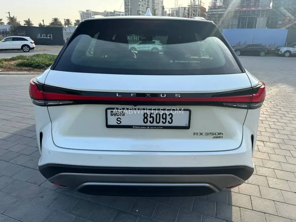 Lexus RX 2023 for Sale in Dubai Image-9