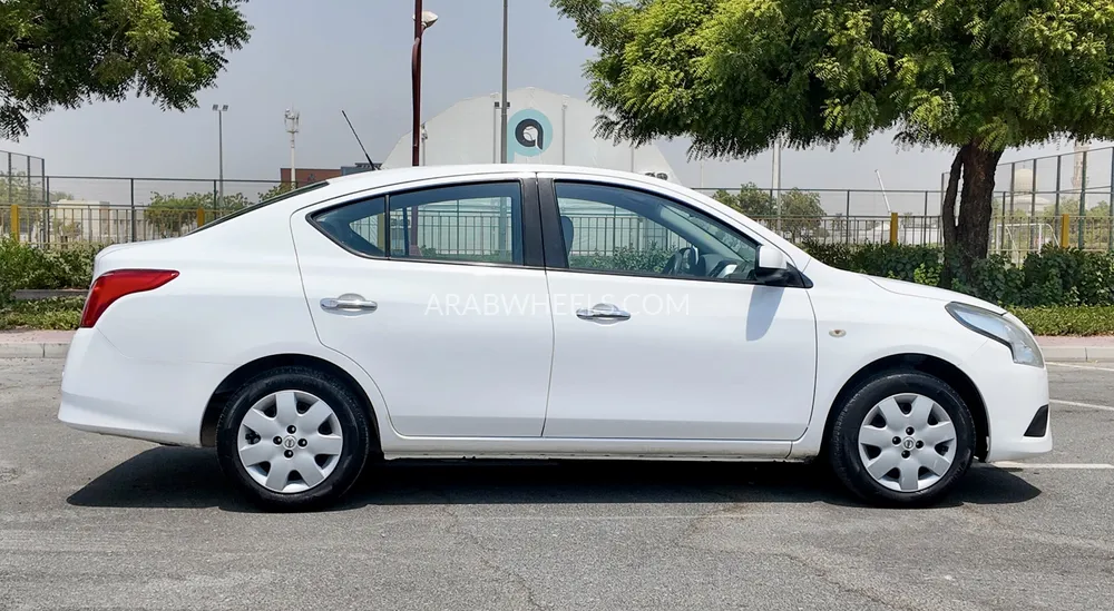 Nissan Sunny 2023 for Sale in Dubai Image-4