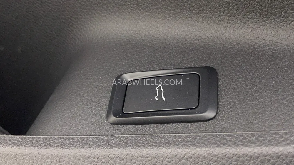 Ford Territory 2025 for Sale in Dubai Image-46