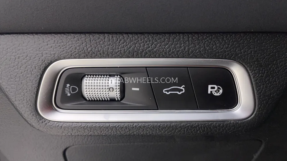 Geely Coolray 2025 for Sale in Dubai Image-47