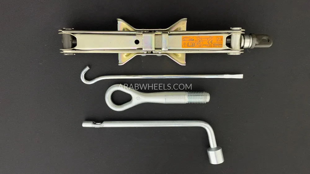 نيسان سنترا 2021 for Sale in دبي Image-27