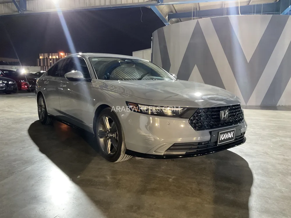 Honda Accord 2023 for Sale in Sharjah Image-3
