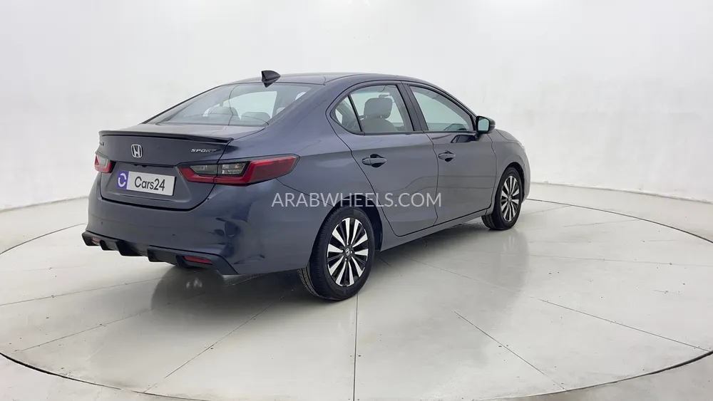 Honda City 2024 for Sale in Dubai Image-3