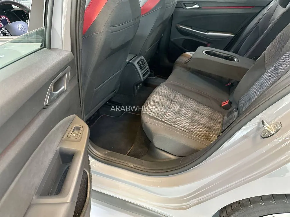 Volkswagen Golf GTI 2024 for Sale in Dubai Image-12