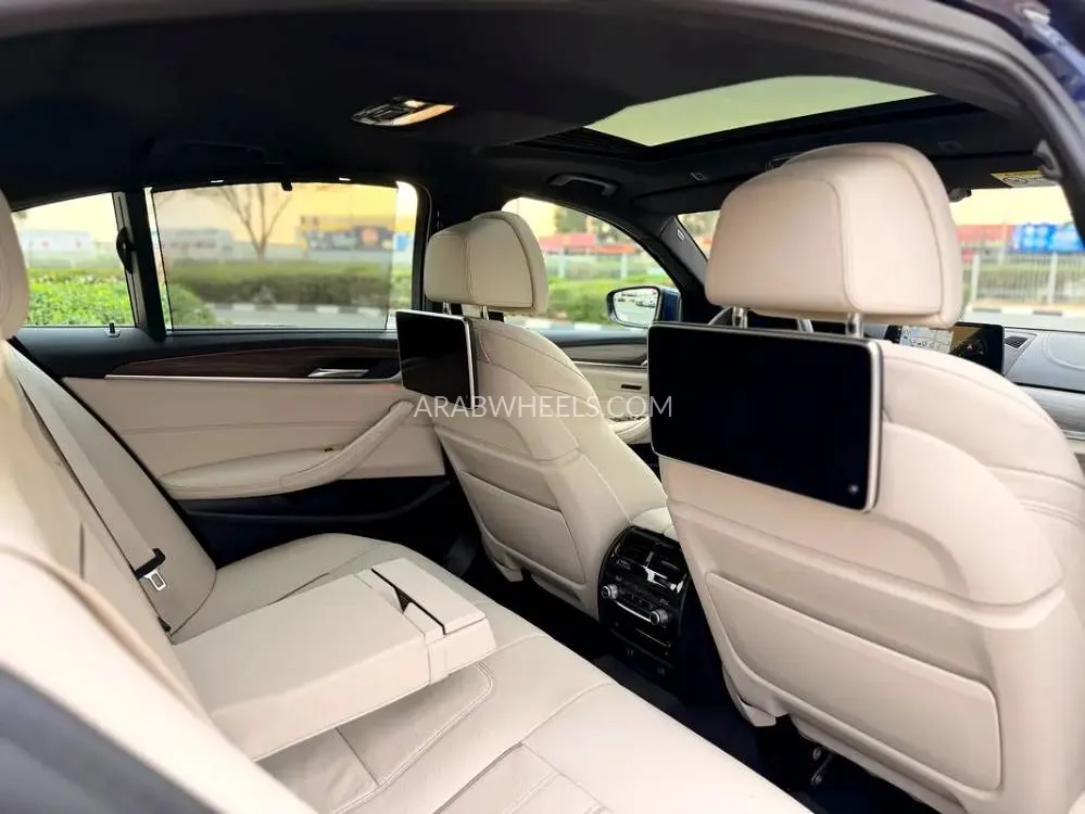 BMW 5 series 2018 for Sale in Dubai Image-12