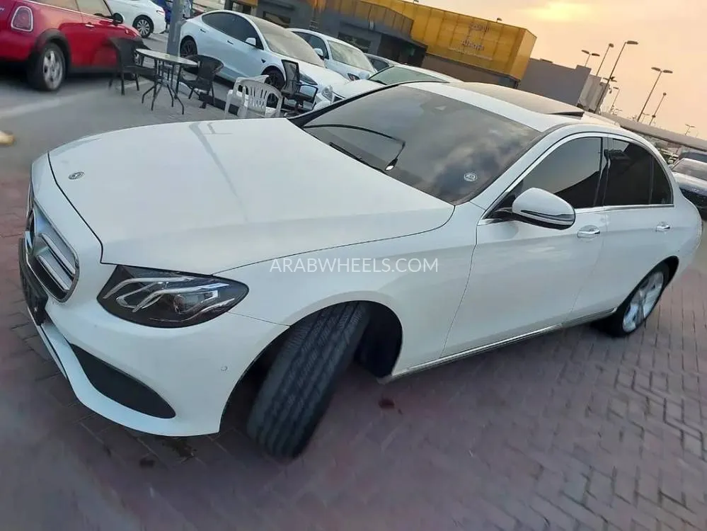 Mercedes Benz E Class 2017 for Sale in Sharjah Image-9