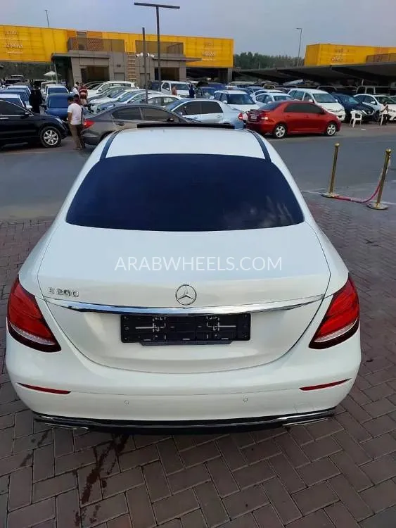 Mercedes Benz E Class 2017 for Sale in Sharjah Image-14