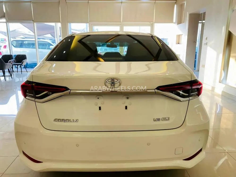 Toyota Corolla 2020 for Sale in Sharjah Image-15