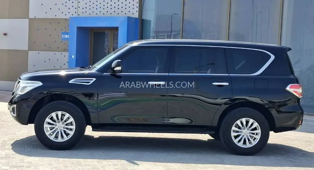 Nissan Patrol 2019 for Sale in Abu Dhabi Image-8