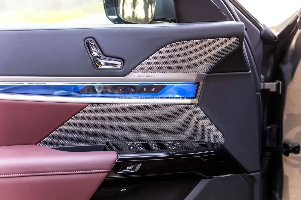 BMW 7 series 2026 for Sale in Sharjah Image-4