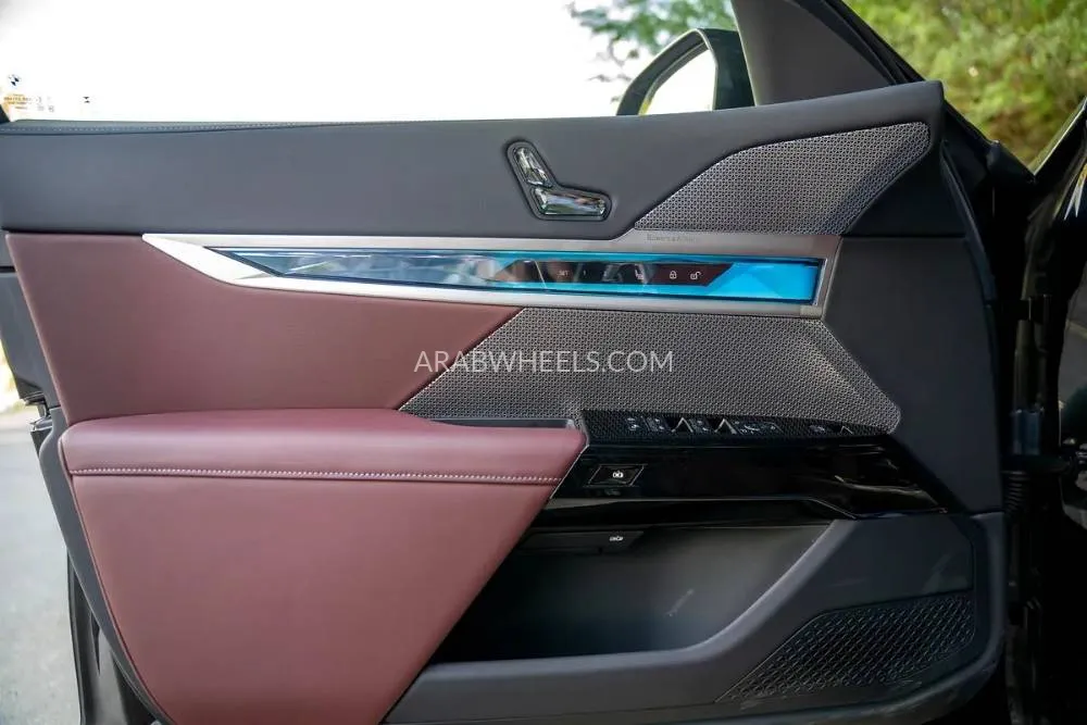 BMW 7 series 2026 for Sale in Sharjah Image-14