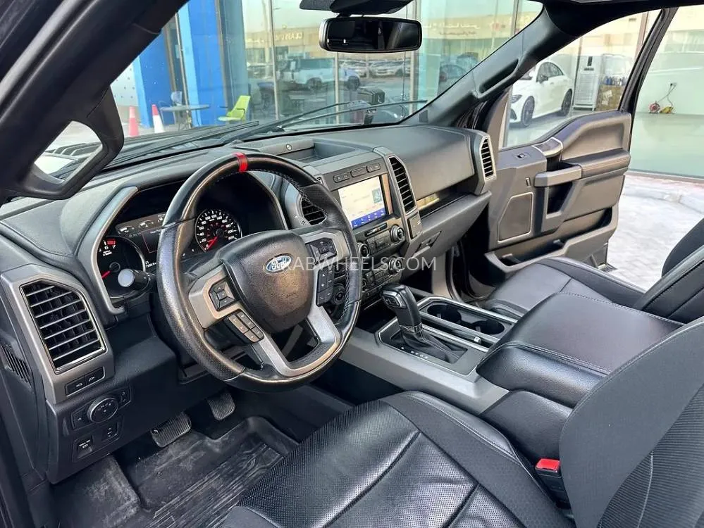 فورد F 150 2019 for Sale in أبو ظبي Image-12
