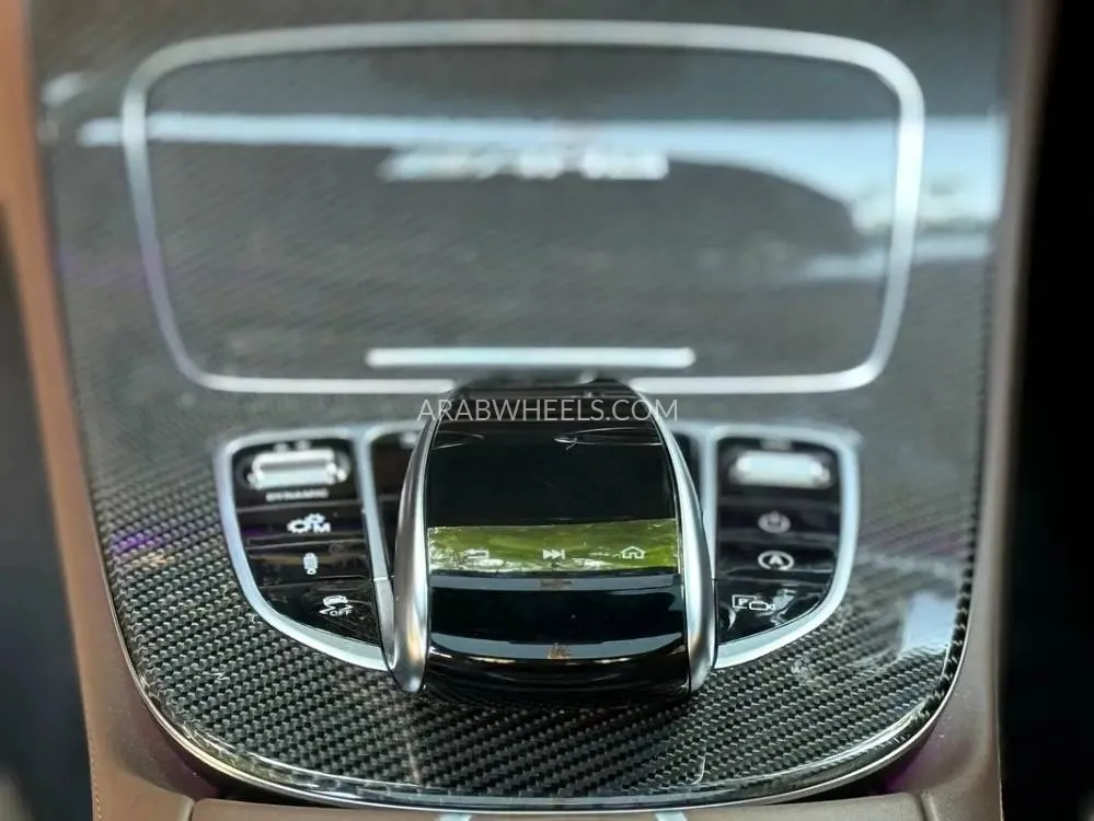 Mercedes Benz E Class 2018 for Sale in Sharjah Image-3