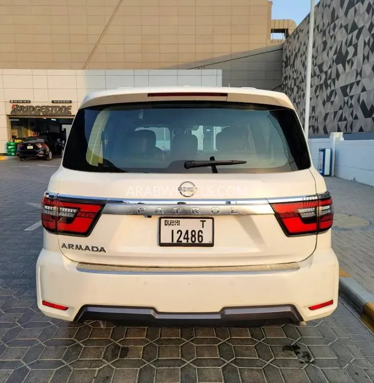Nissan Armada 2021 for Sale in Sharjah Image-3