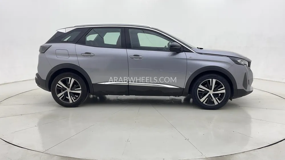Peugeot 3008 2023 for Sale in Dubai Image-2