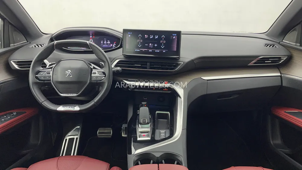 Peugeot 3008 2023 for Sale in Dubai Image-12