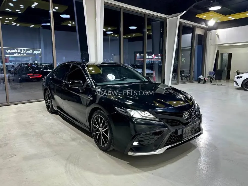 Toyota Camry 2024 for Sale in Abu Dhabi Image-8