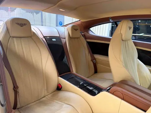 Bentley Continental GT 2013