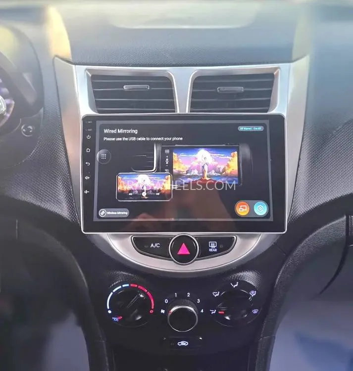 Hyundai Accent 2016 for Sale in Sharjah Image-16