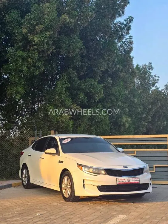 Kia Optima 2018 for Sale in Sharjah Image-8