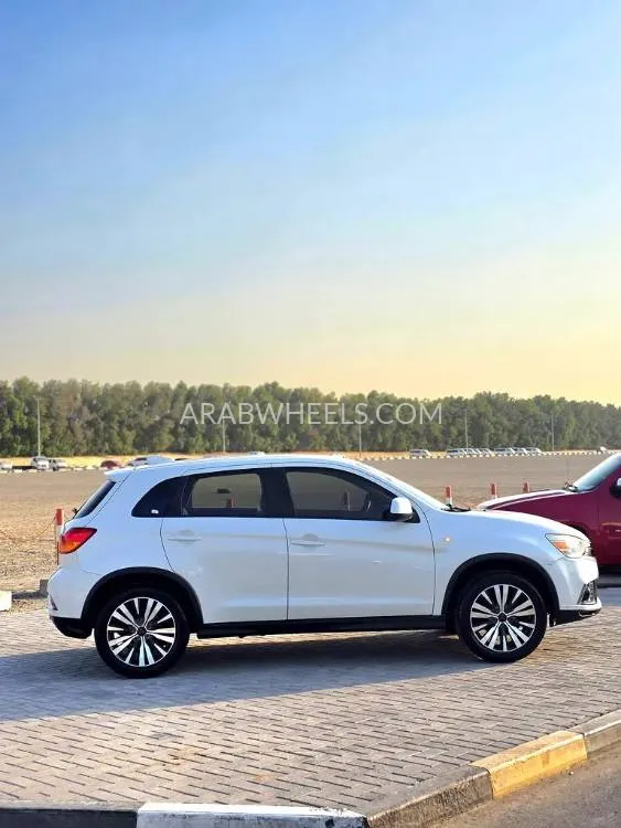 Mitsubishi ASX 2019 for Sale in Sharjah Image-15