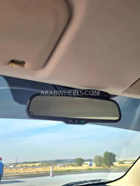 Mitsubishi Lancer 2015 for Sale in Sharjah Image-14