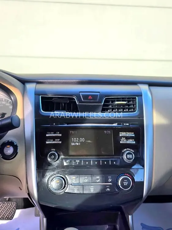 Nissan Altima 2016 for Sale in Sharjah Image-13