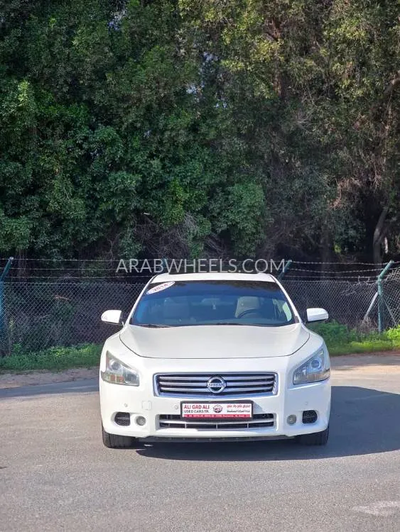 Nissan Maxima 2014 for Sale in Sharjah Image-4