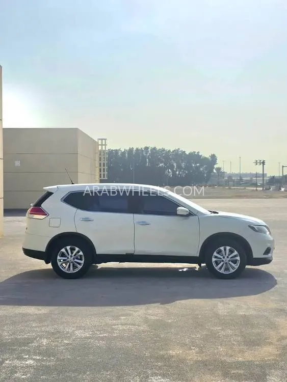 Nissan X-Trail 2017 for Sale in Sharjah Image-18