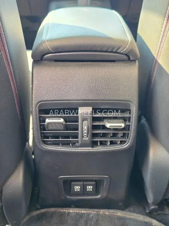 Toyota Corolla 2022 for Sale in Sharjah Image-13