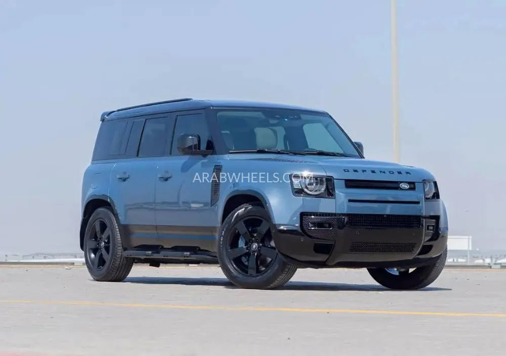 لاند روفر ديفندر 2025 for Sale in دبي Image-12