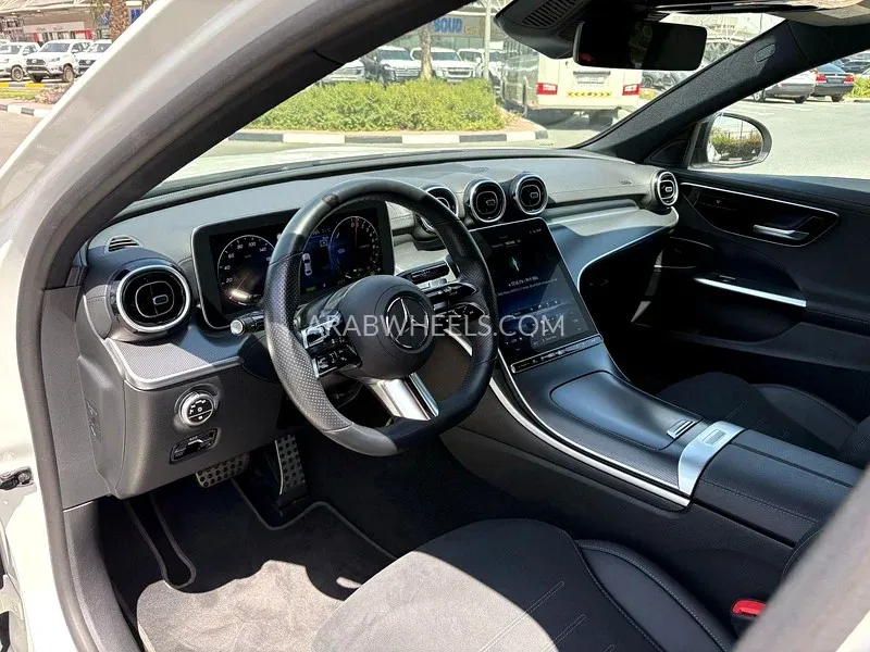مرسيدس بنز كلاس C 2022 for Sale in دبي Image-5